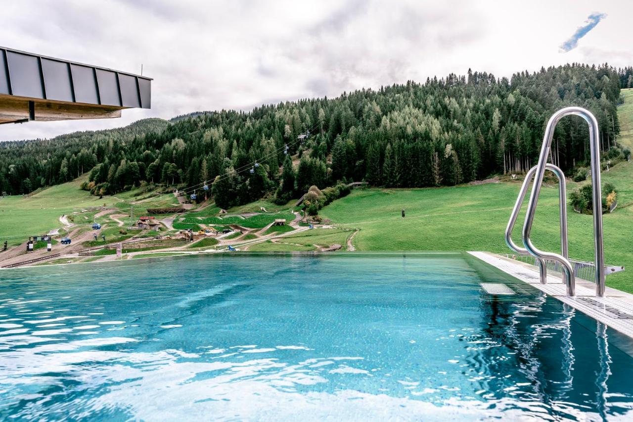 Hotel Bacher Asitzstubn Leogang Bagian luar foto