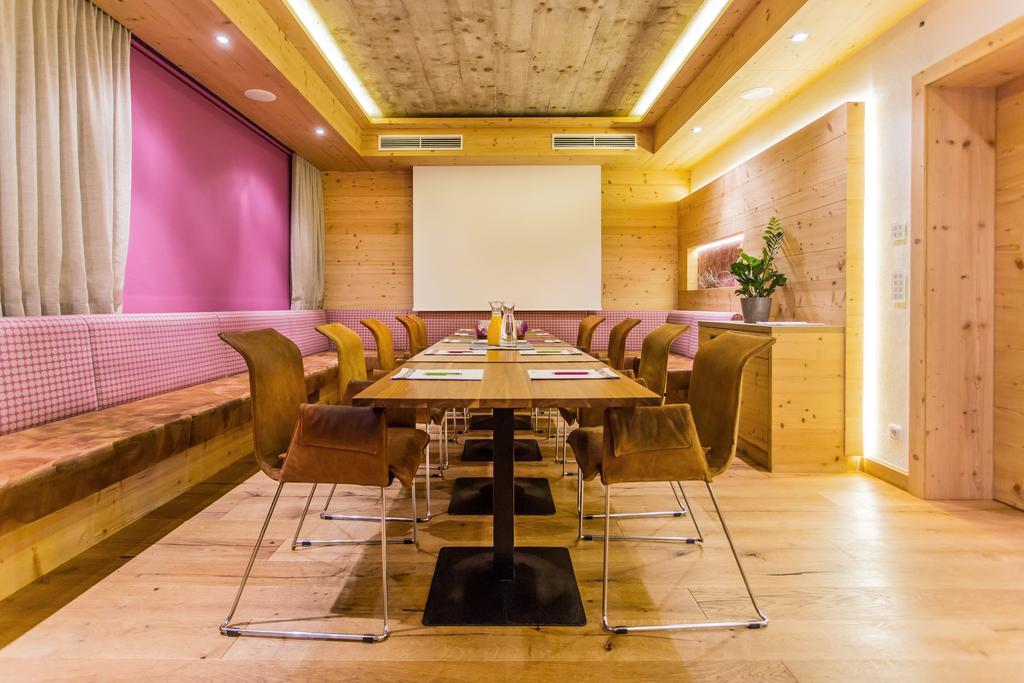 Hotel Bacher Asitzstubn Leogang Bagian luar foto
