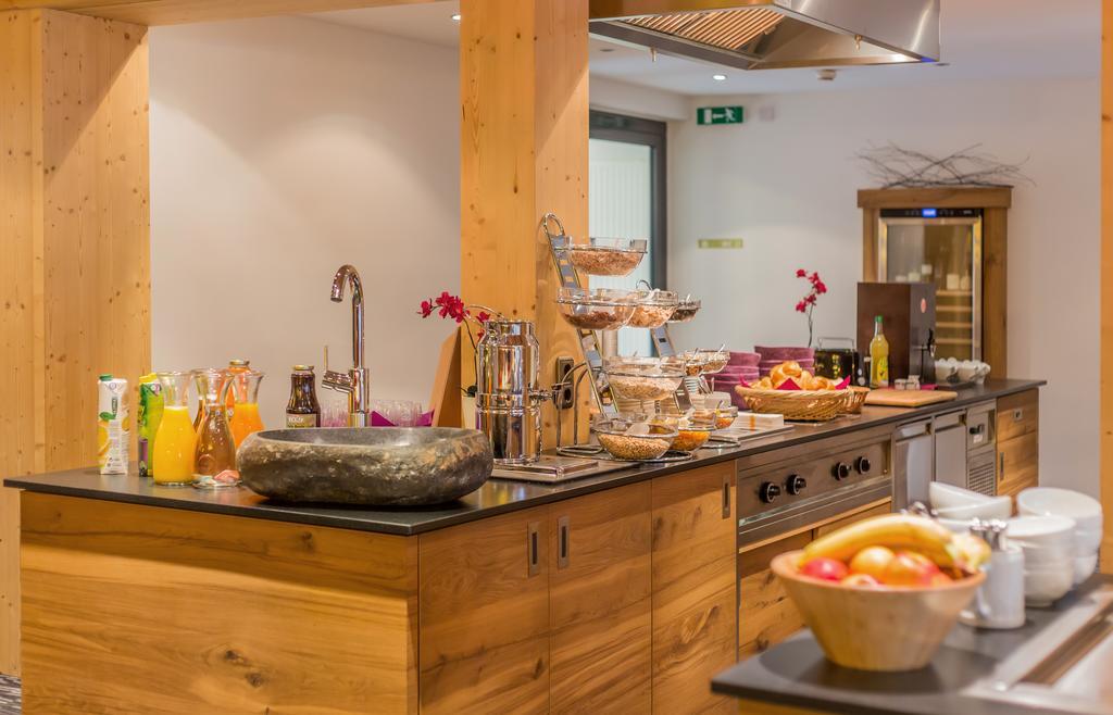 Hotel Bacher Asitzstubn Leogang Bagian luar foto