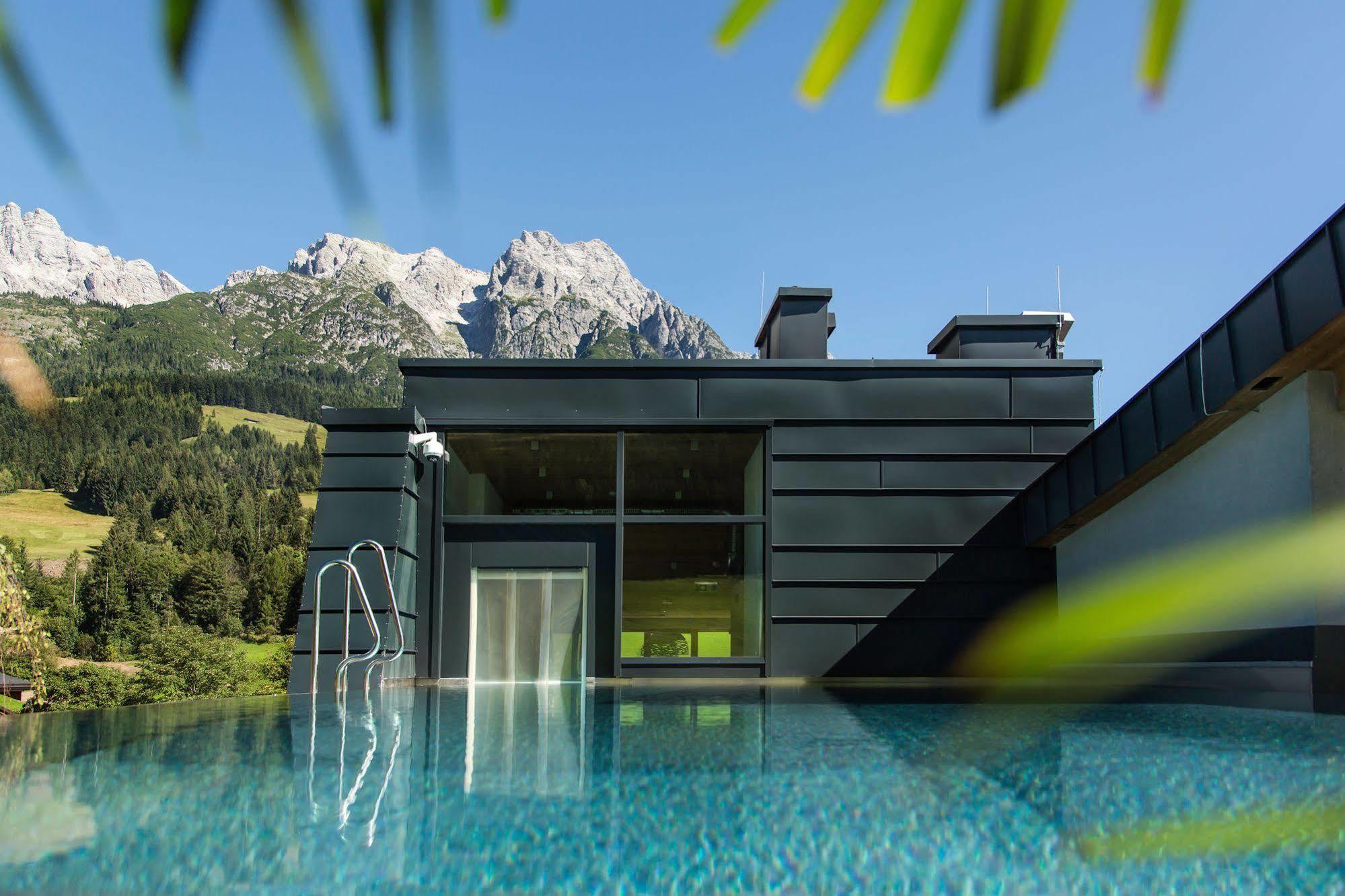 Hotel Bacher Asitzstubn Leogang Bagian luar foto